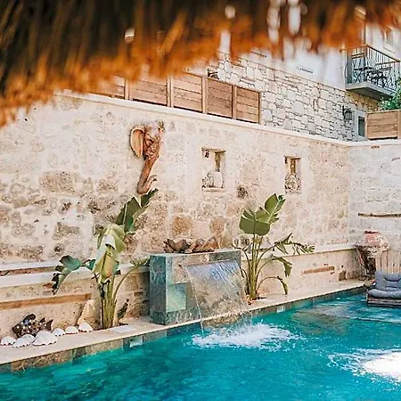 Suare Alacati 5*